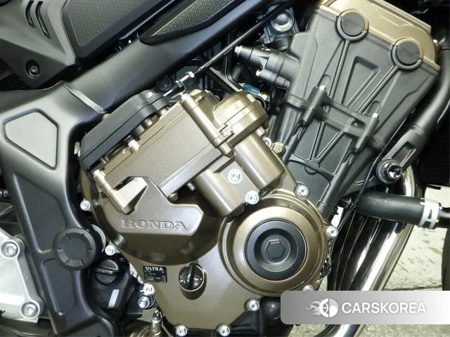 Engine photo