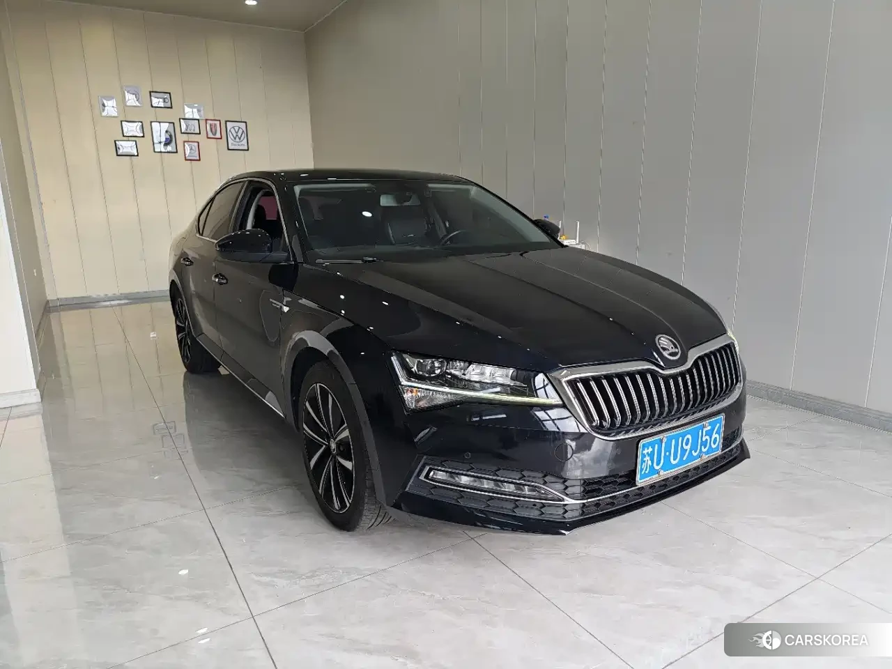 Skoda Superb 2023 Черный из Китая, фото 2