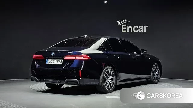 BMW 5 Series (G60) id 3400180 из Кореи 12