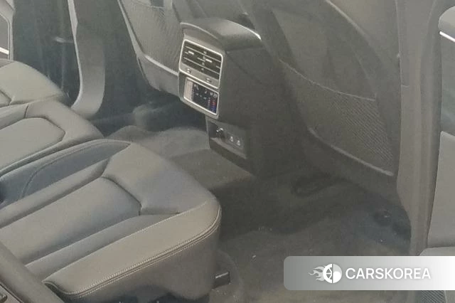 Audi Q8 id 3882254 из Китая 9
