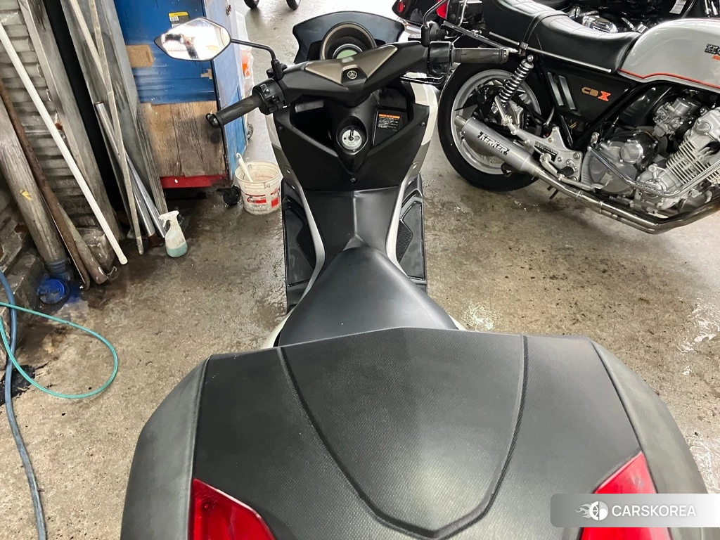 Проданный Yamaha N-MAX 125 2017 из Японии, фото 2
