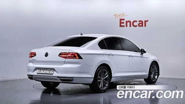 Volkswagen Passat GT (B8) id 2907987 из Кореи 12