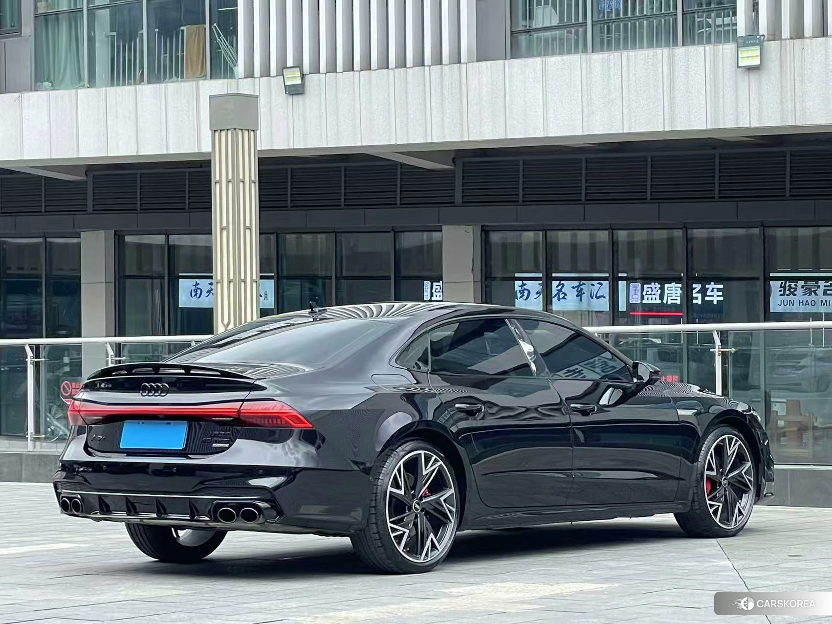 Audi A7L id 4510363 из Китая 7