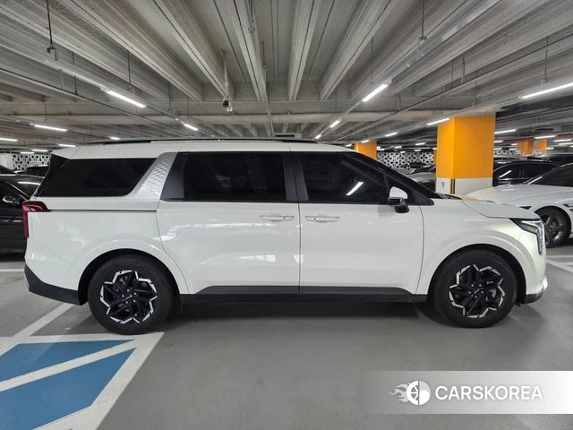 Kia The New Carnival 4th Generation 2025 Белый из Кореи, фото 2