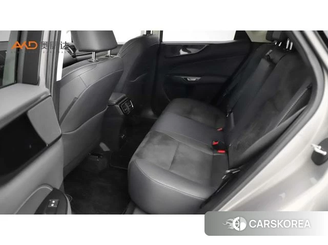 Lexus NX 2023 Серебристо-серый из Китая, фото 2