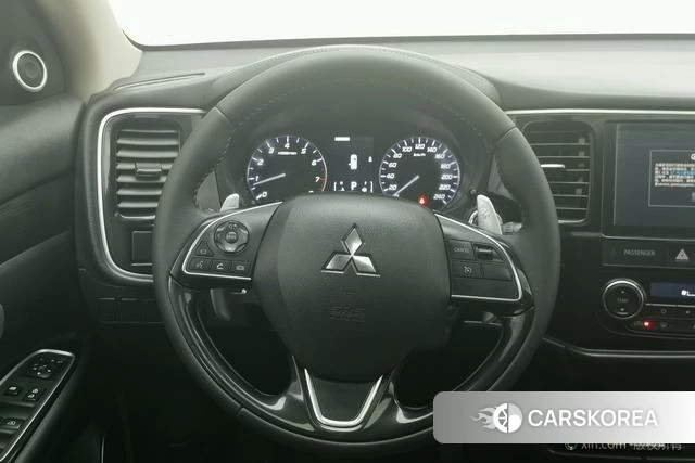 Mitsubishi  Outlander id 4210409 из Китая 12