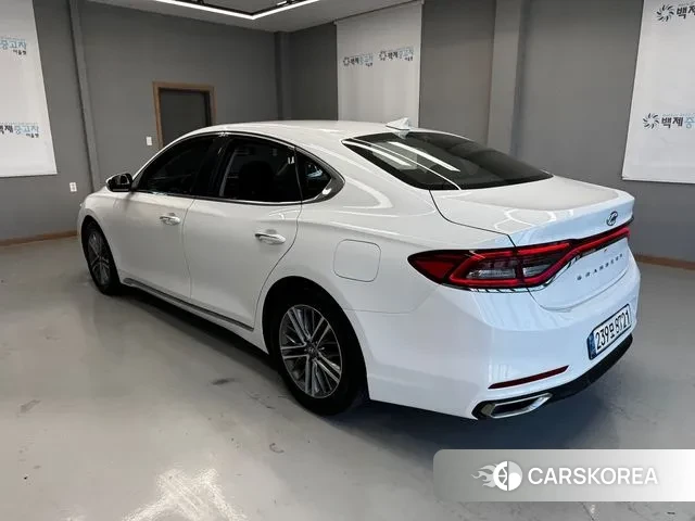Hyundai Grandeur IG id 3005068 из Кореи 12