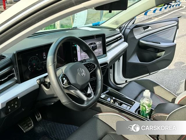 Volkswagen Lingdu 2022 Белый из Китая, фото 4
