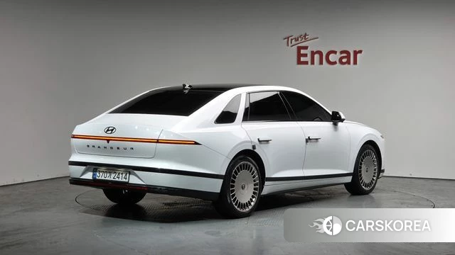 Hyundai Grandeur Hybrid (GN7) id 3841396 из Кореи 12