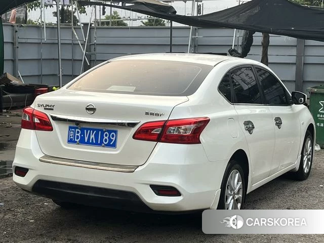 Nissan Xuan Yi 2022 Белый из Китая, фото 2