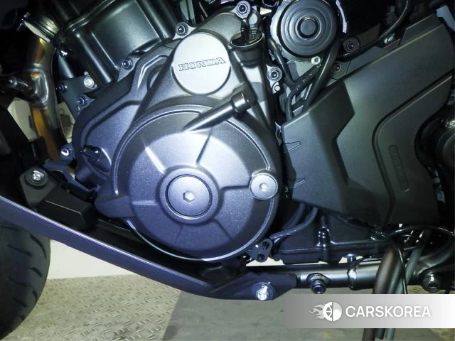 Engine photo