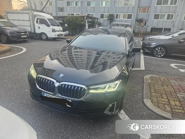 BMW 5 Series (G30) 2021 Черный из Кореи, фото 2