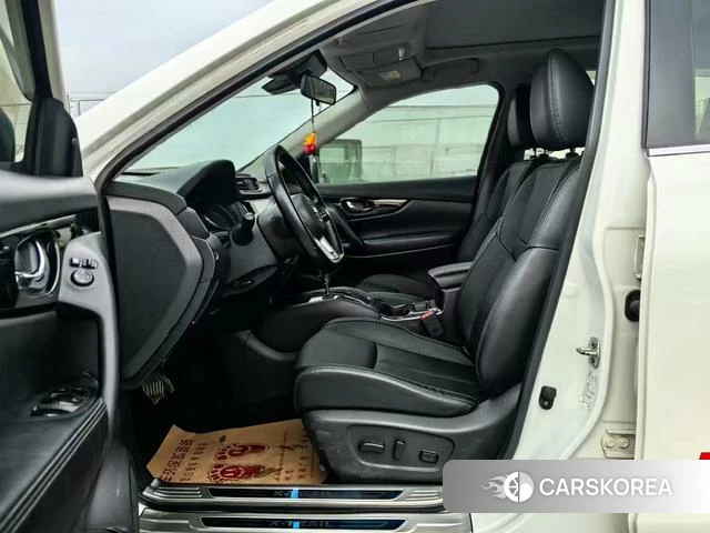 Nissan Qijun 2021 Белый из Китая, фото 2
