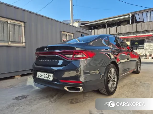 Hyundai Grandeur IG id 3619185 из Кореи 8