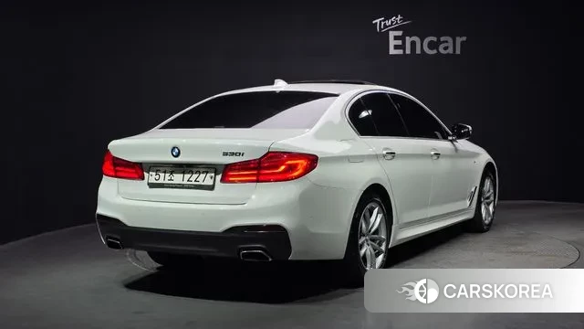 BMW 5 Series (G30) id 3474899 из Кореи 12