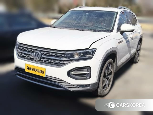 Volkswagen Tanyue 2021 Белый из Китая, фото 2