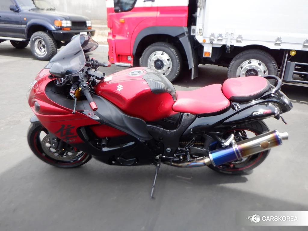 Проданный Suzuki GSX1300R HAYABUSA 2015 из Японии, фото 2