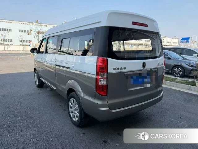 Gold Cup New Sea Lion S 2020 Белый из Китая, фото 2