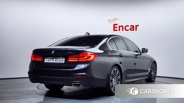 BMW 5 Series (G30) id 3666423 из Кореи 12