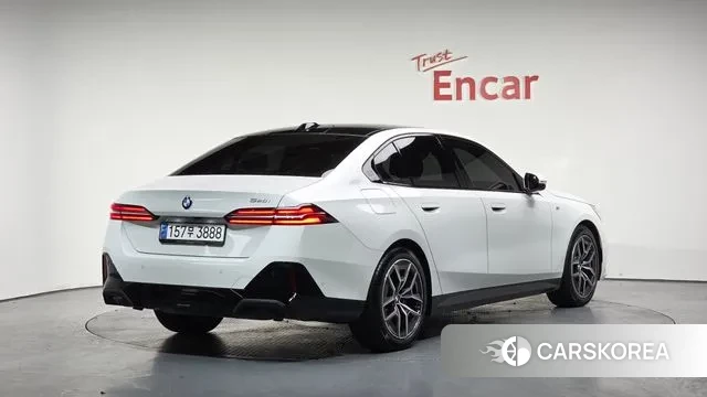 BMW 5 Series (G60) id 3544657 из Кореи 12