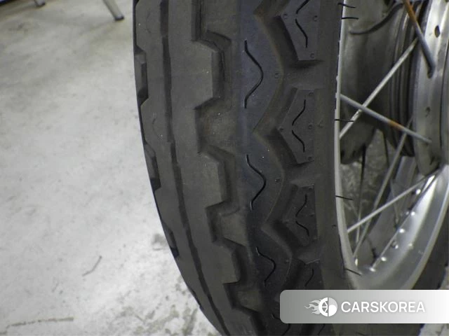Yamaha SR 400 id 3945234 из Японии 12