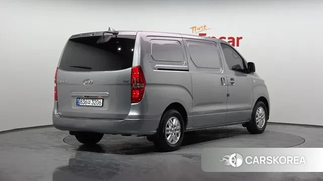 Hyundai The New Grand Starex id 3454813 из Кореи 12