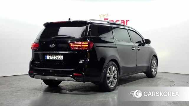 Kia The New Carnival id 3844139 из Кореи 12
