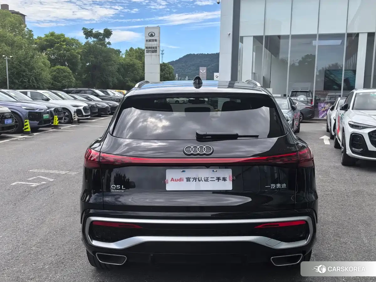 Audi Q5L 2026 Черный из Китая, фото 2