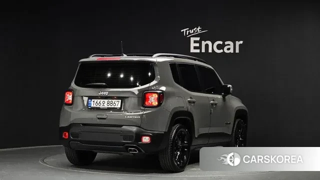 Jeep Renegade id 3333784 из Кореи 12