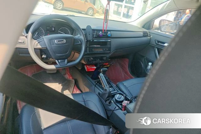 Qoros 3 id 4208971 из Китая 9