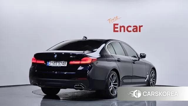 BMW 5 Series (G30) id 3437435 из Кореи 12