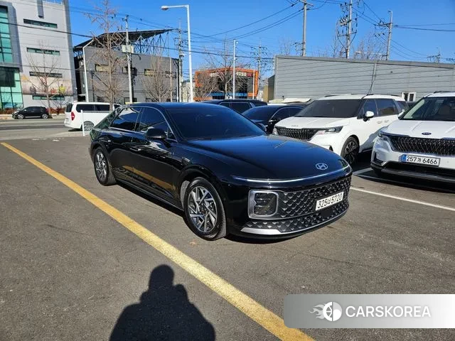 Hyundai Grandeur (GN7) id 3619447 из Кореи 12