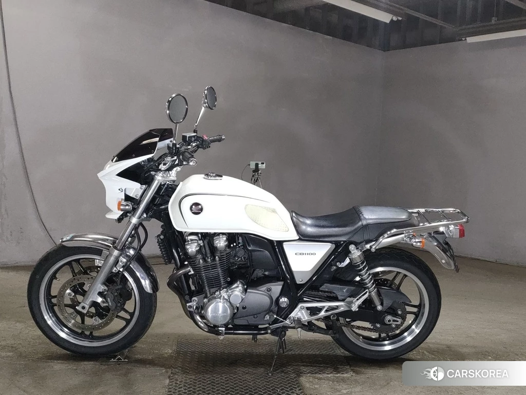 Проданный Honda CB1100 2010 из Японии, фото 2