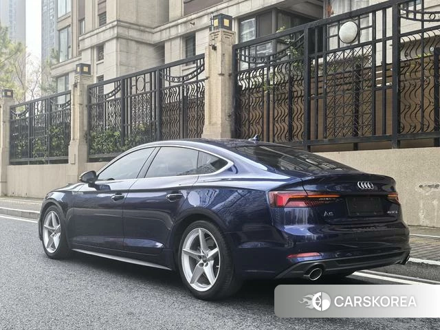 Audi A5 id 4212605 из Китая 9