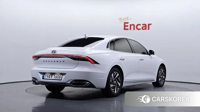 Hyundai The New Grandeur IG Hybrid id 4388968 из Кореи 12