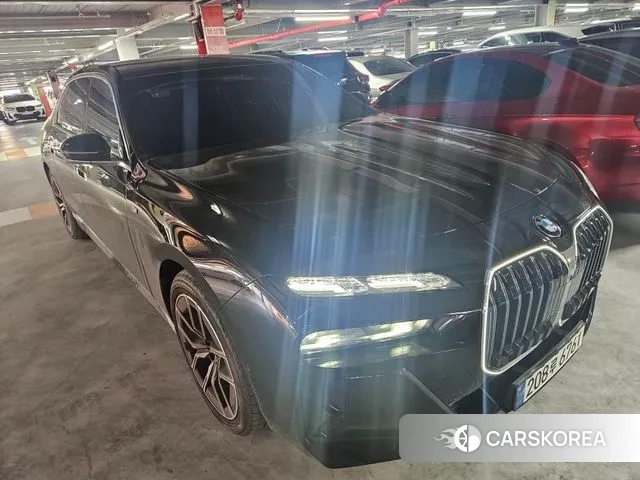 BMW 7 Series (G70) 2025 Черный из Кореи, фото 3