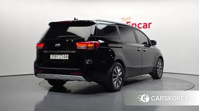 Kia All New Carnival id 3714099 из Кореи 12