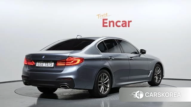 BMW 5 Series (G30) id 4417421 из Кореи 12