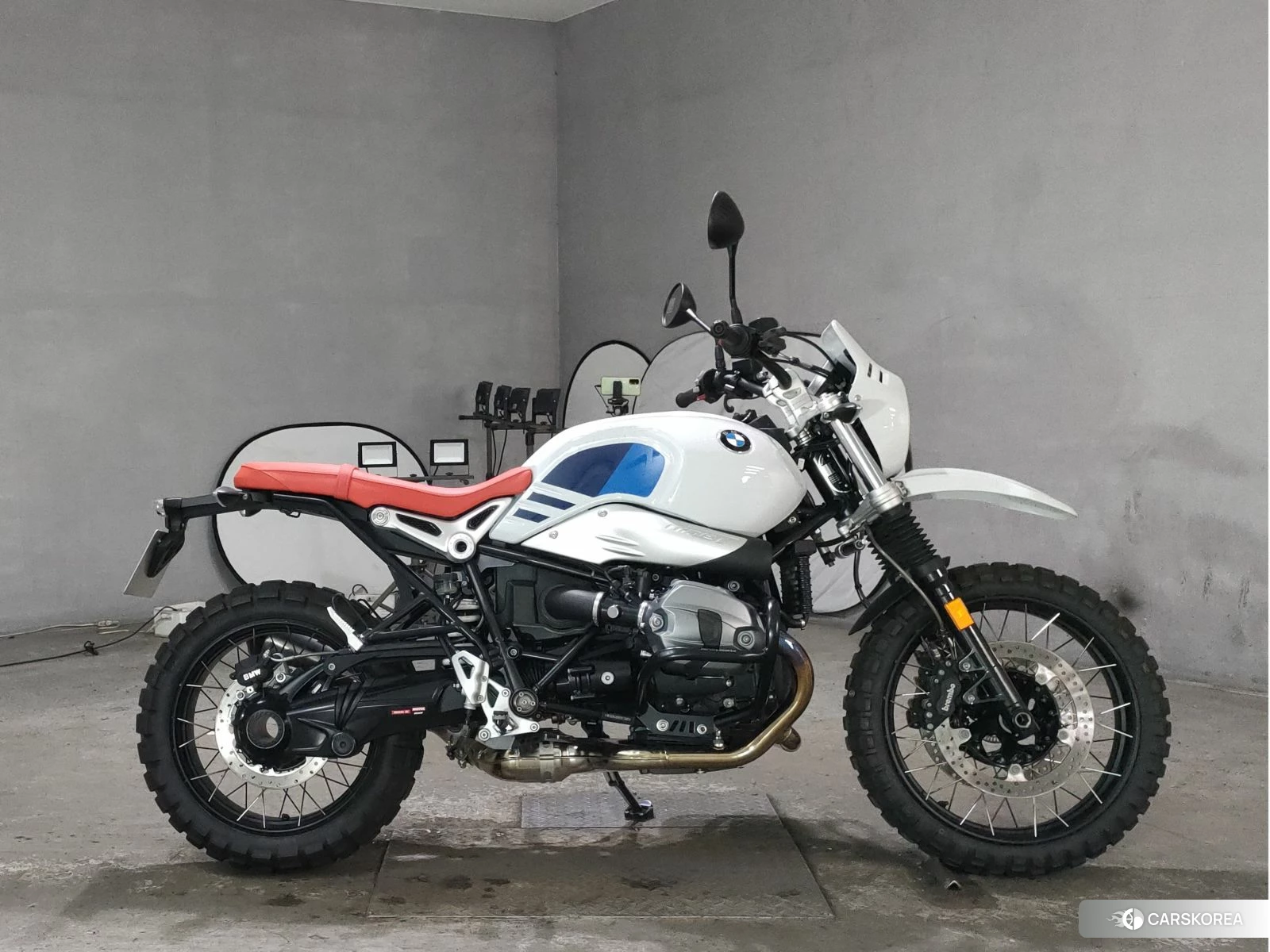 BMW R NINE T URBAN GS 2018 из Японии, фото 3