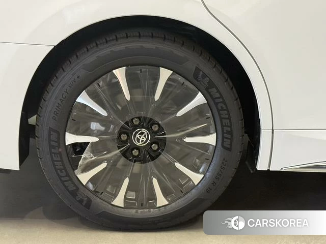 Toyota Elfa id 4301094 из Китая 10
