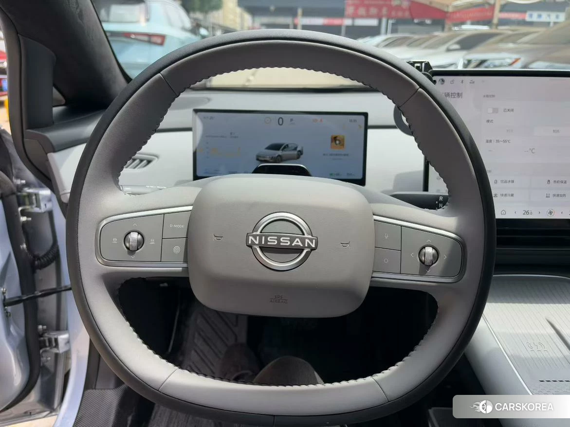 Nissan N7 2025 Серебристо-серый из Китая, фото 2