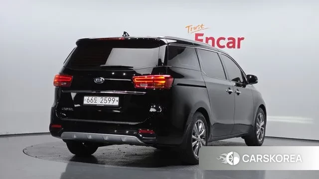 Kia The New Carnival id 3578808 из Кореи 12