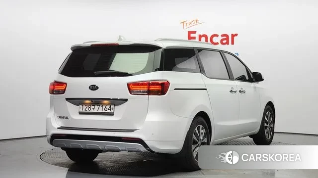 Kia All New Carnival id 3055762 из Кореи 12