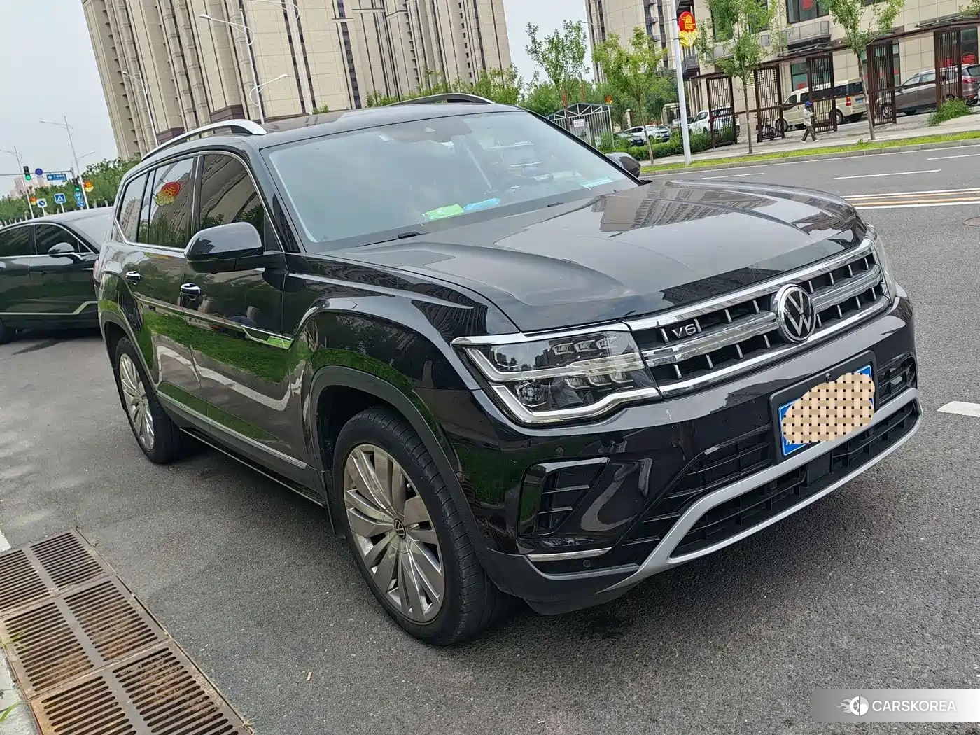 Volkswagen Touareg 2023 Черный из Китая, фото 2