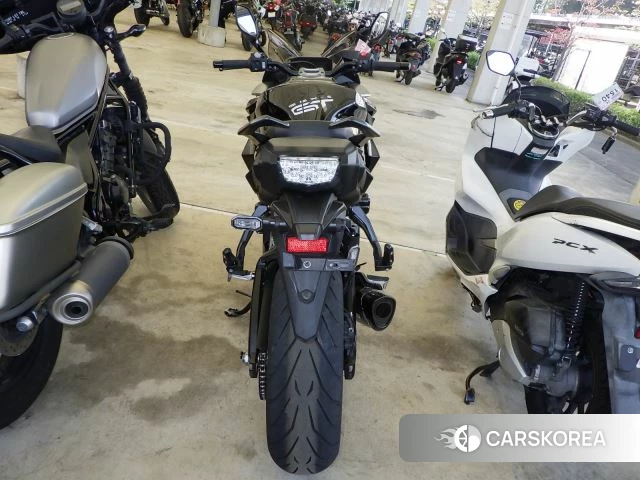 Suzuki GSX-S1000GT id 3947348 из Японии 12