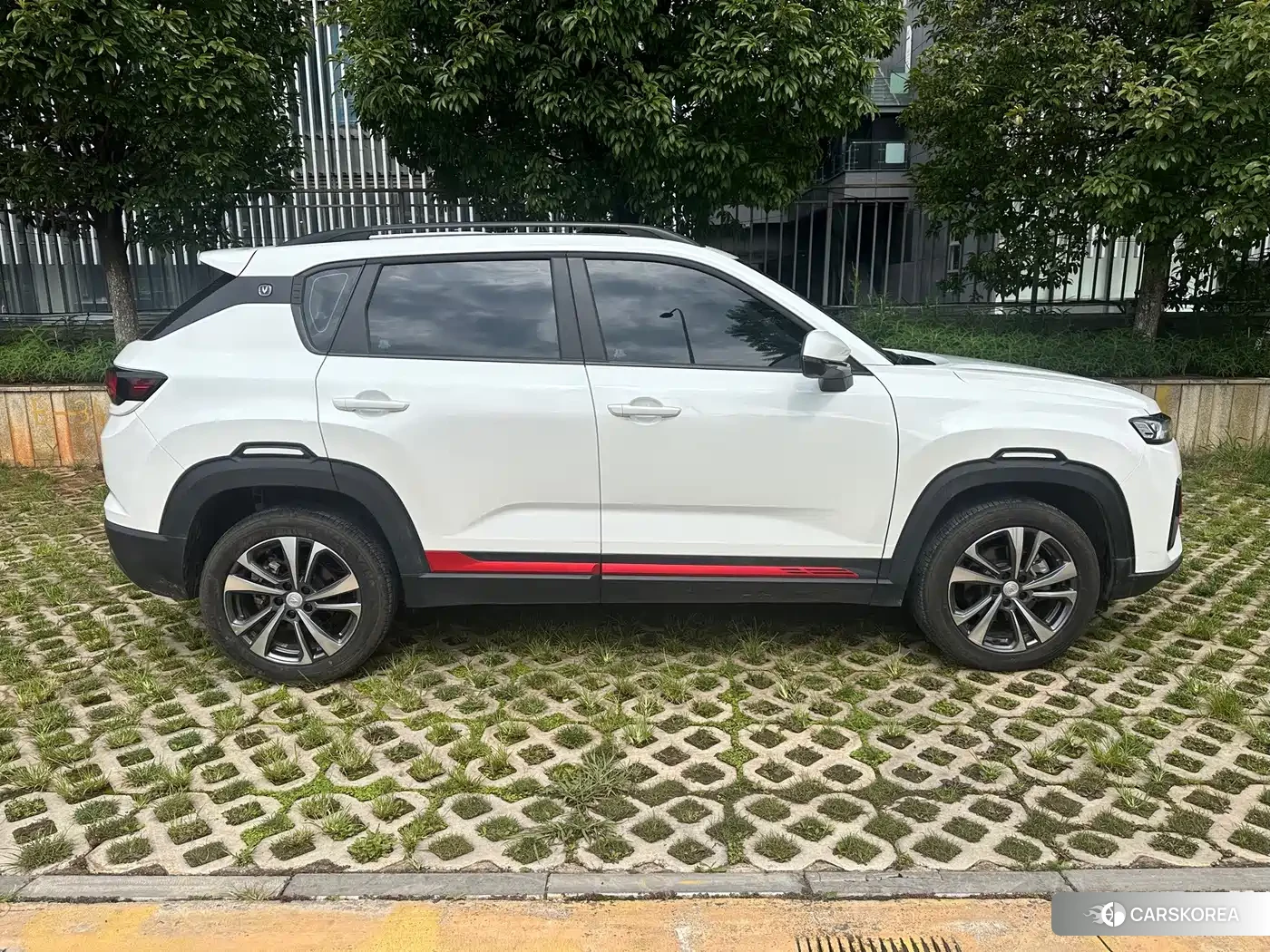 Chang'an CS35PLUS id 4679593 из Китая 12
