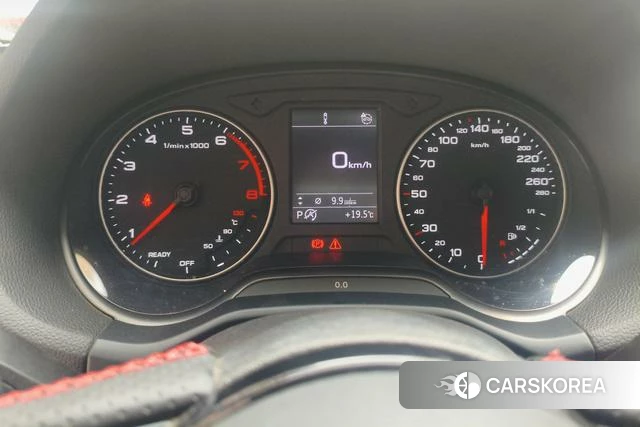 Audi Q2L id 4333372 из Китая 9