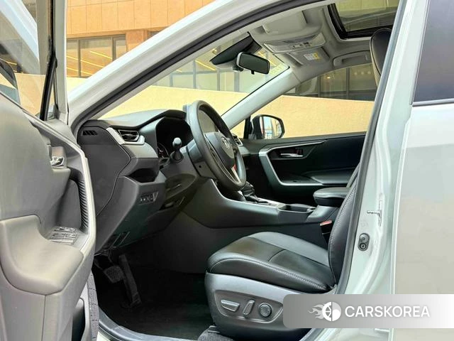 Toyota RAV4 Rongfang 2021 Белый из Китая, фото 3