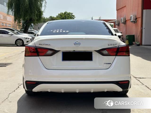 Nissan Teana 2022 Белый из Китая, фото 2