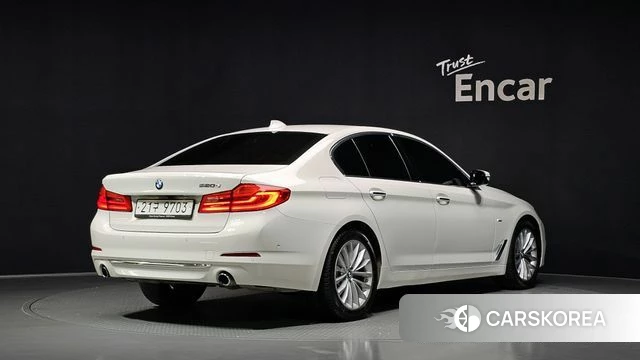 BMW 5 Series (G30) id 4520854 из Кореи 12